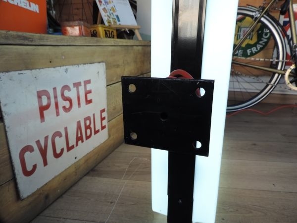Enseigne lumineuse Esso