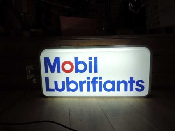 Enseigne lumineuse Mobil