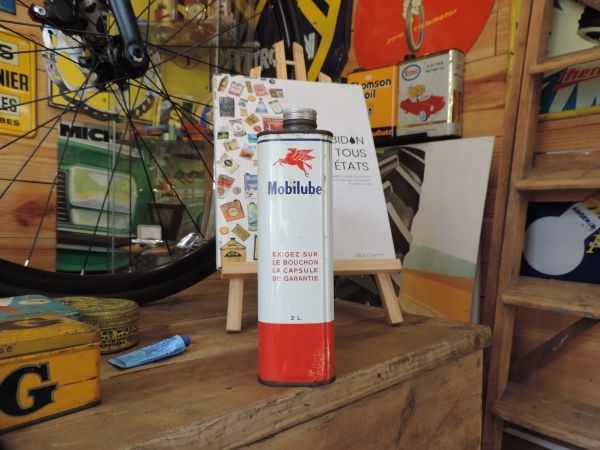 Bidon d'huile Mobiloil