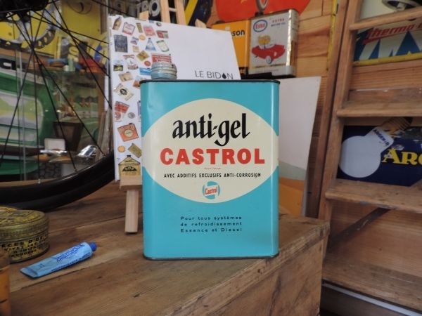 Bidon d'anti-gel Castrol