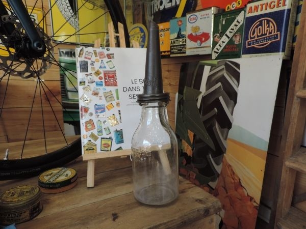Bouteilles à huile Castrol