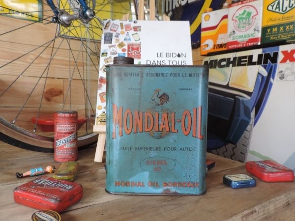 Bidon d'huile Mondial-Oil