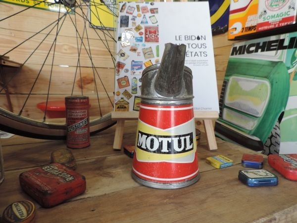 Broc à huile Motul