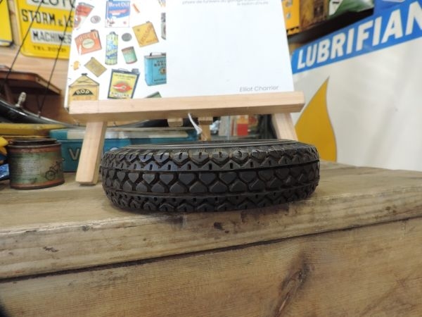 Cendrier Pirelli