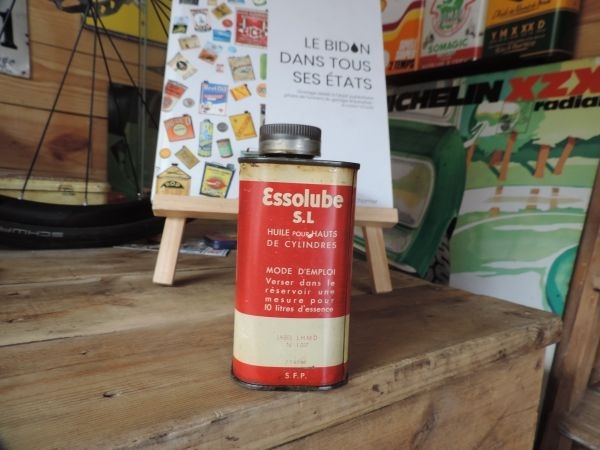 Bidon d'huile Essolube