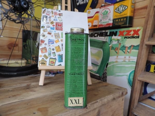 Bidon d'huile Castrol