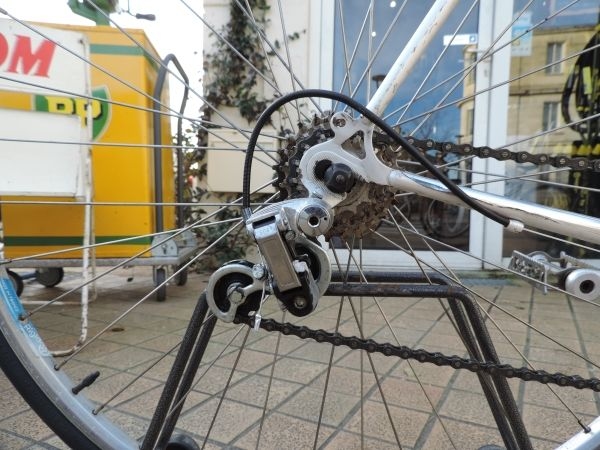 Vélo course Peugeot