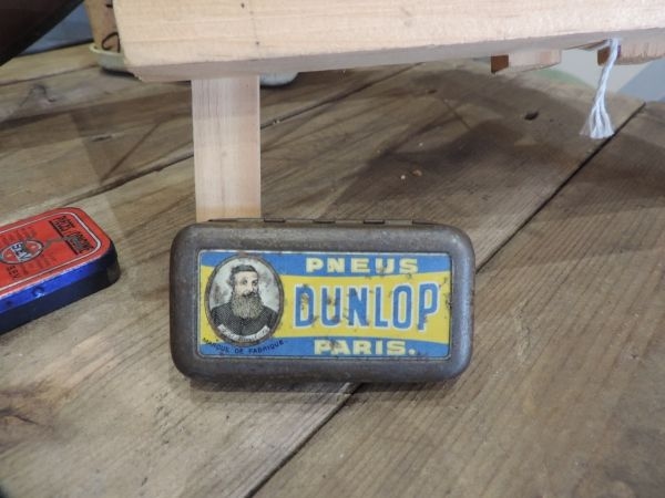 Boîte Dunlop