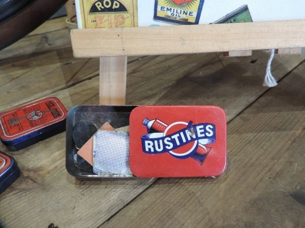 Boîte Rustines