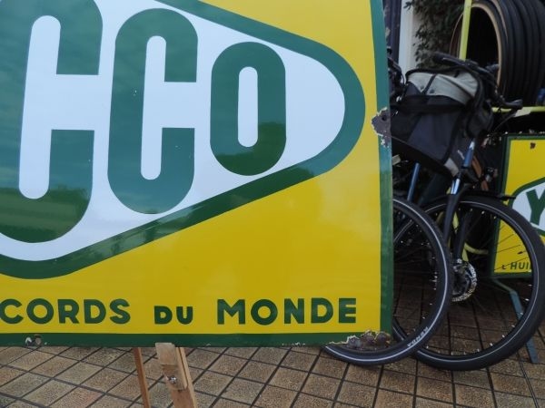 Plaque émaillée Yacco