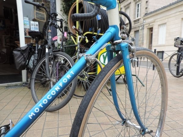 Vélo de course Motoconfort