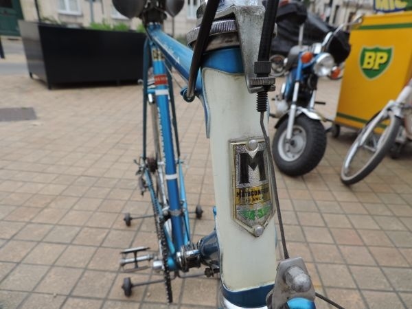 Vélo de course Motoconfort