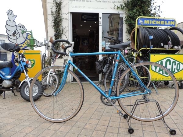 Vélo de course Motoconfort