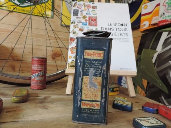 Bidon d'huile Empire Oil