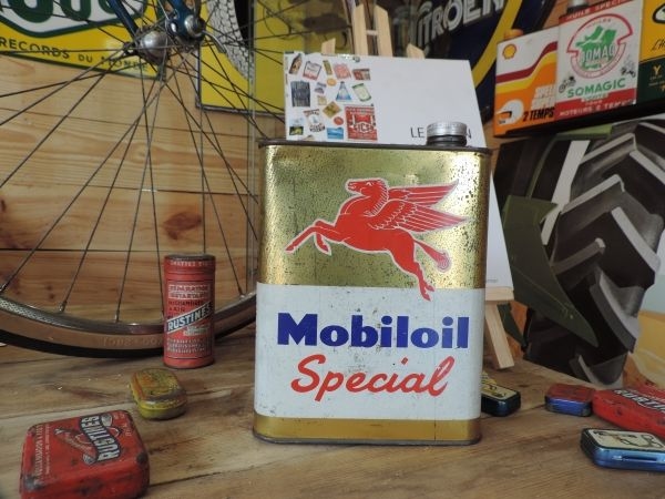 Bidon d'huile Mobiloil