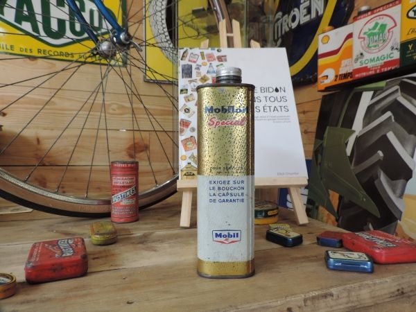 Bidon d'huile Mobiloil