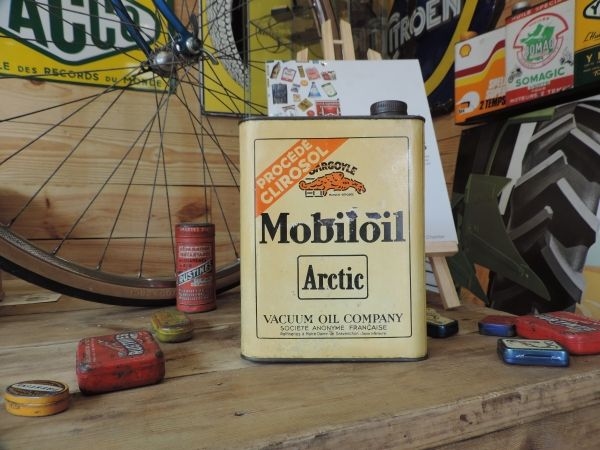 Bidon d'huile Mobiloil