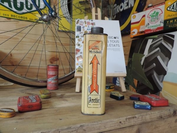 Bidon d'huile Mobiloil