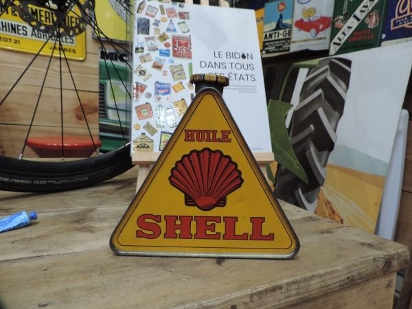 Bidon Shell triangualire