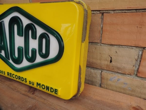 Enseigne lumineuse Yacco