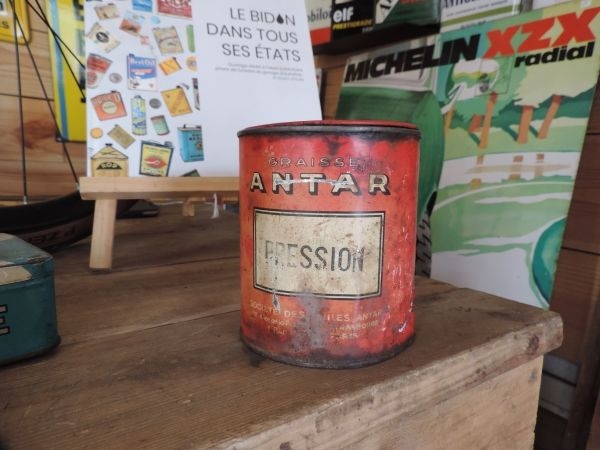 Pot de graisse Antar