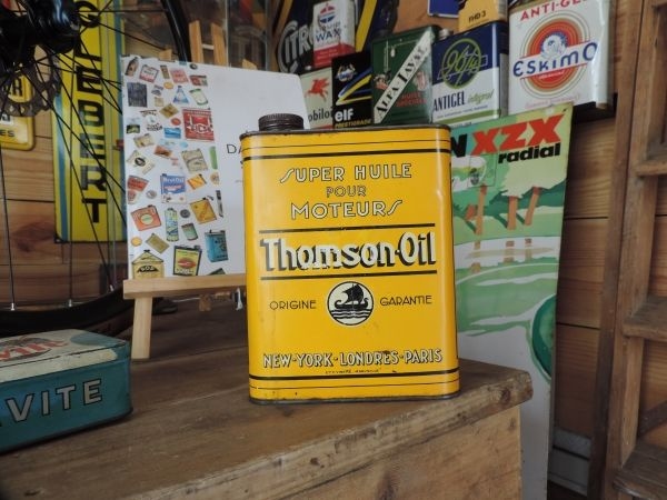 Bidon d'huile Thomson Oil