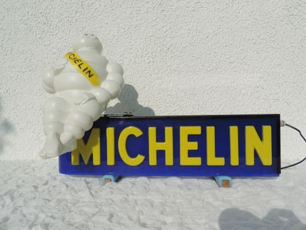 Enseigne Lumineuse MICHELIN