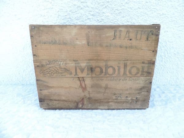 Caisse à bidons d'huile Mobiloil