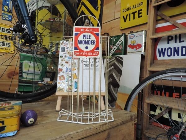 Présentoir Pile Wonder