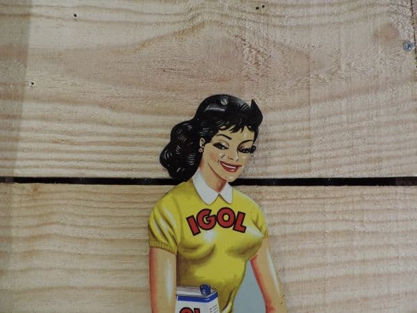Pin-up Igol